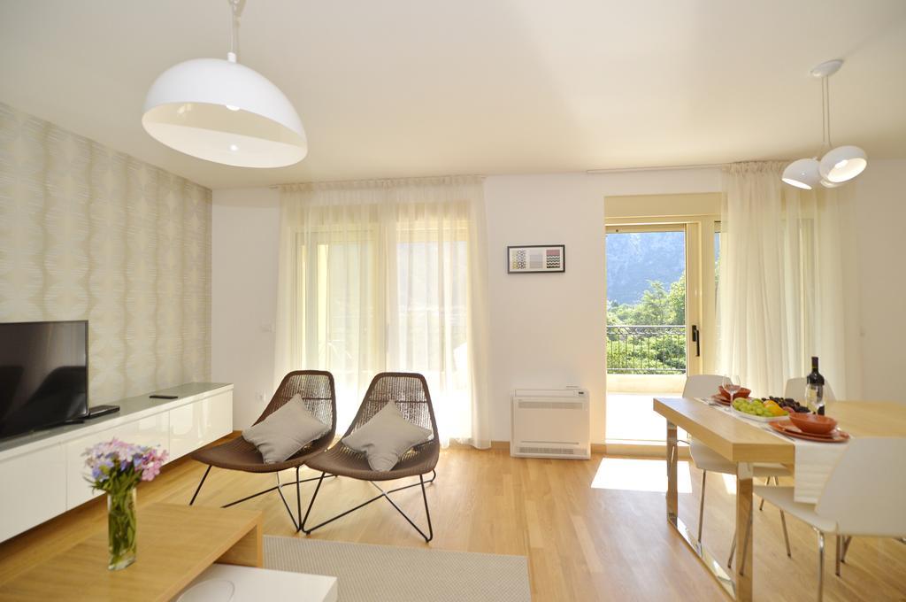 Posto Capitano C Group Apartment Kotor Bagian luar foto